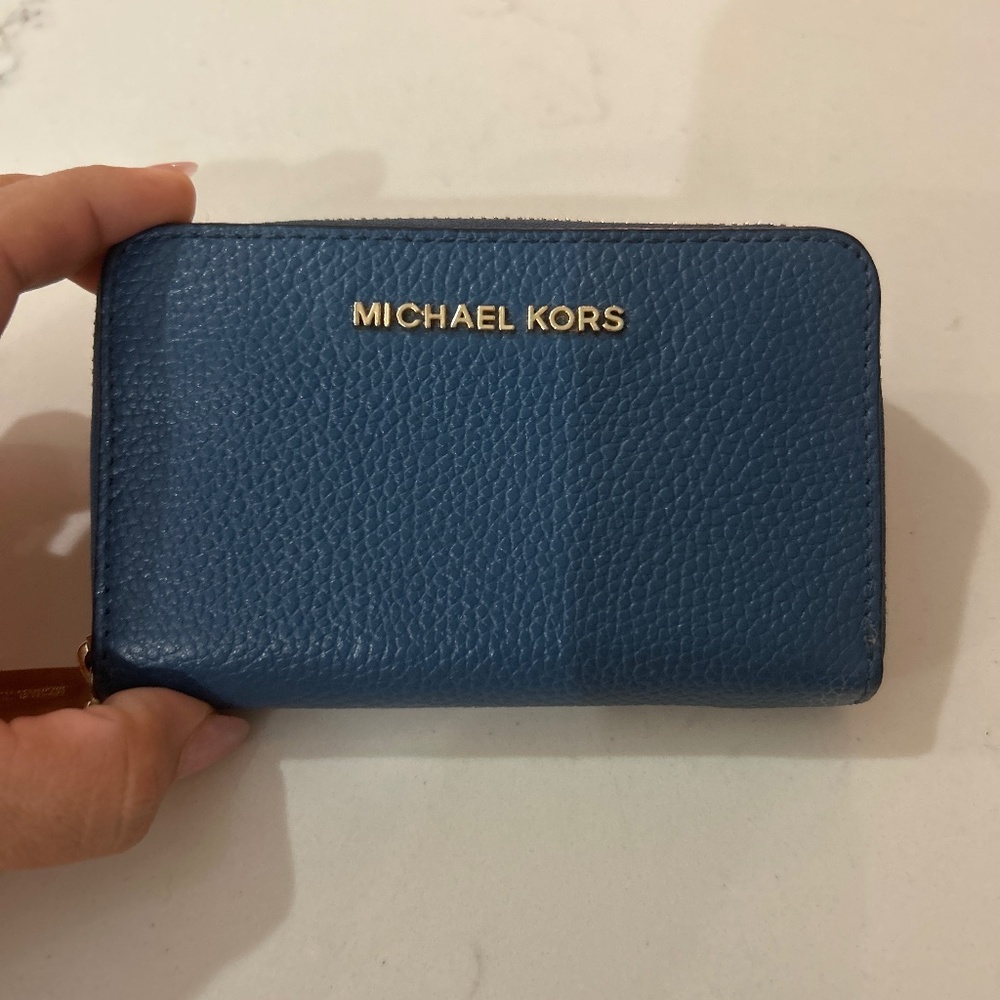 Michael kors wallet small